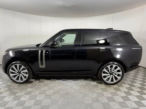New 2026 Land Rover Range Rover SE image 3