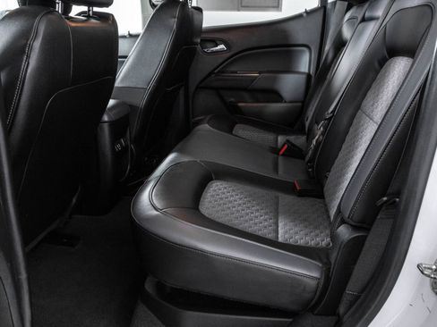 Used 2019 Chevrolet Colorado Z71 AWD/4WD image 35