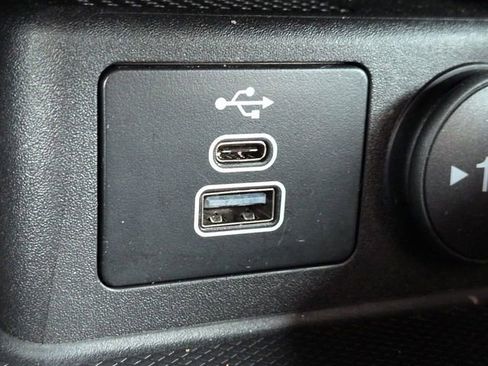Used 2025 Ford Escape Active w/ Tech Pack #1 FWD image 22