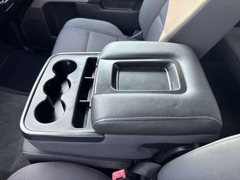 Used 2018 Chevrolet Silverado 1500 LT w/ All Star Edition AWD/4WD image 44