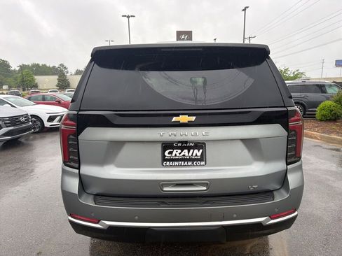 Used 2025 Chevrolet Tahoe LT RWD image 6