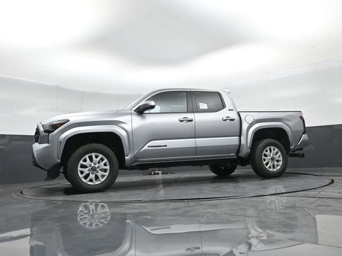 New 2026 Toyota Tacoma SR5 image 37