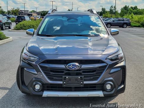 Used 2025 Subaru Outback Touring XT AWD/4WD image 4