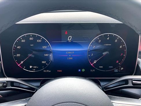 Used 2026 Mercedes-Benz GLC 300 4MATIC image 26