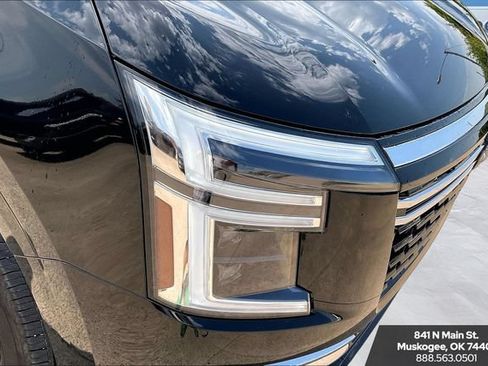 Used 2026 Nissan Armada SL w/ Captain's Chari Seat Package AWD/4WD image 32