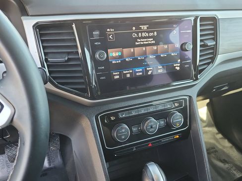 Used 2022 Volkswagen Atlas SE AWD/4WD image 26