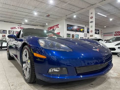 Used 2007 Chevrolet Corvette Coupe RWD image 18