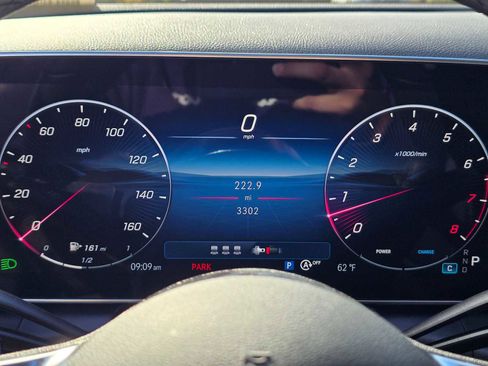 Used 2026 Mercedes-Benz GLC 300 4MATIC image 27