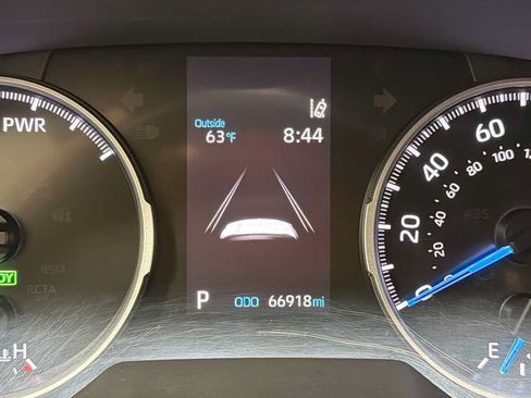 Certified 2021 Toyota RAV4 LE AWD/4WD image 17