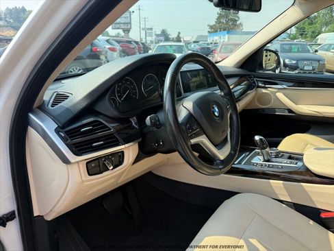 Used 2016 BMW X5 xDrive35i AWD/4WD image 9
