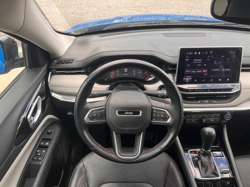 Used 2022 Jeep Compass Limited AWD/4WD image 23