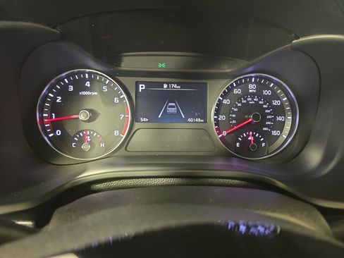 Used 2024 Kia Forte LXS image 17