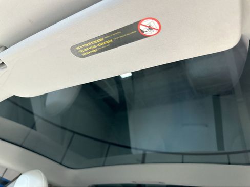 Used 2018 Tesla Model 3 Long Range image 29