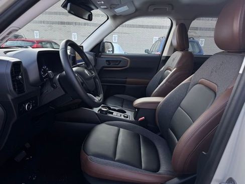 Used 2024 Ford Bronco Sport Outer Banks image 16