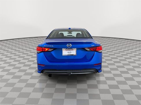 Certified 2022 Nissan Sentra SR w/ SR Premium Package image 7