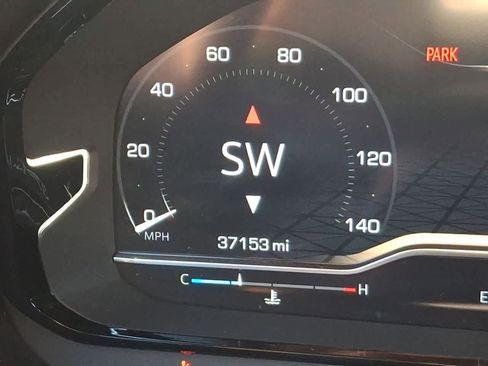 Used 2024 GMC Yukon Denali Ultimate image 19