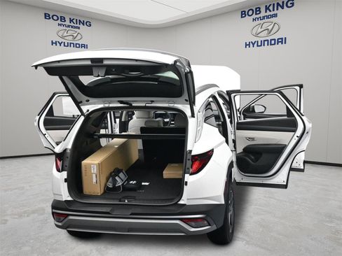 New 2026 Hyundai Tucson SEL AWD/4WD image 16