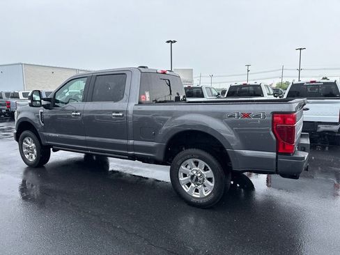 Used 2021 Ford F350 Platinum AWD/4WD image 3