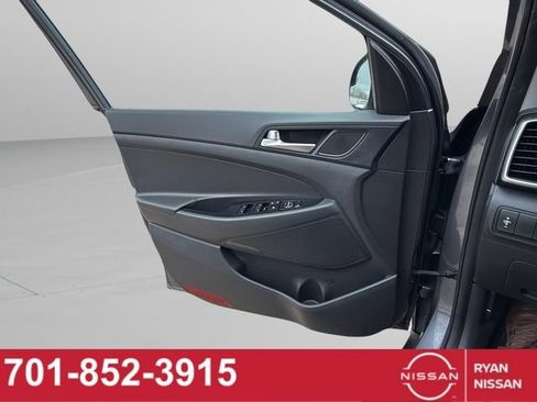 Used 2019 Hyundai Tucson SE w/ Cargo Package FWD image 19