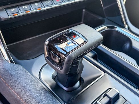 Used 2023 GMC Sierra 1500 AT4 w/ Technology Package image 46