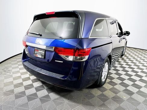 Used 2016 Honda Odyssey SE image 7
