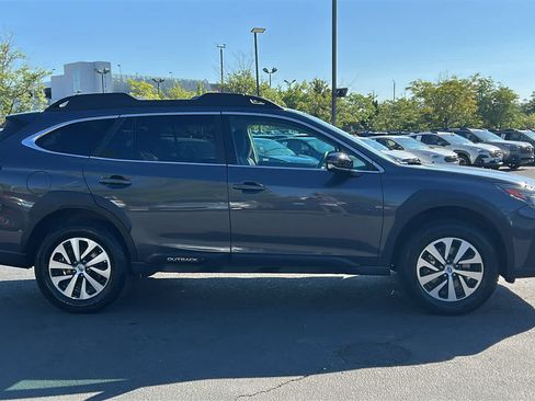 Certified 2024 Subaru Outback Premium AWD/4WD image 5