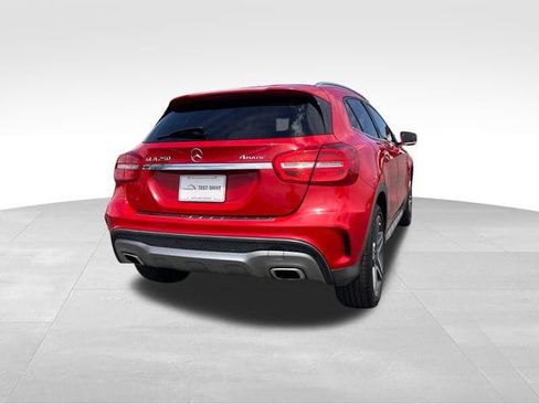 Used 2016 Mercedes-Benz GLA 250 4MATIC image 5