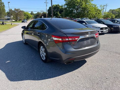 Used 2014 Toyota Avalon XLE FWD image 3