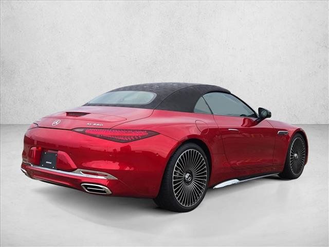 New 2027 Mercedes-Benz Maybach SL 680 image 2