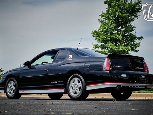 Used 2002 Chevrolet Monte Carlo SS w/ Preferred Equipment Group image 28