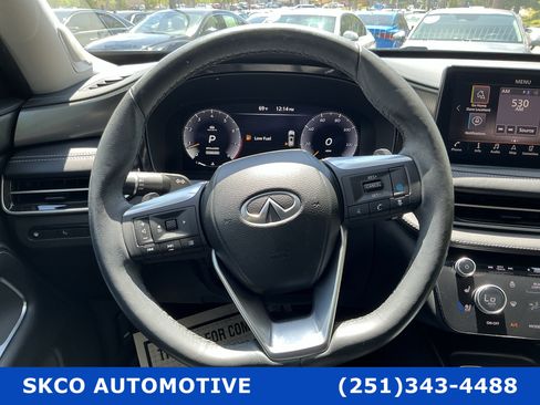 Used 2023 INFINITI QX60 Luxe w/ Vision Package image 18