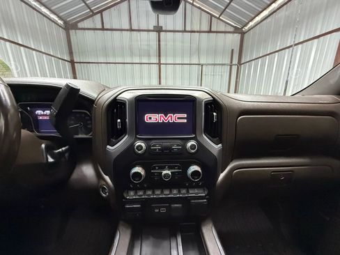 Used 2020 GMC Sierra 2500 Denali w/ Denali Ultimate Package image 22