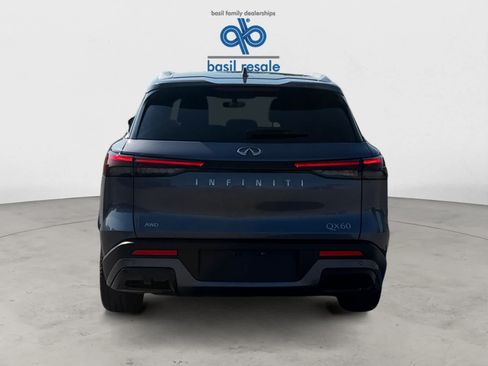 Used 2024 INFINITI QX60 Luxe AWD/4WD image 6