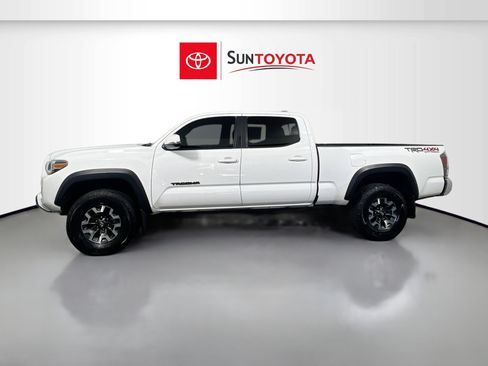 Used 2021 Toyota Tacoma TRD Off-Road image 7