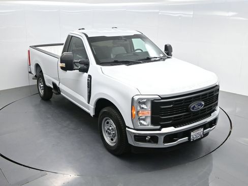 Used 2023 Ford F250 XL w/ XL Chrome Package RWD image 40