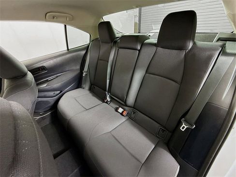 Certified 2025 Toyota Corolla LE image 8