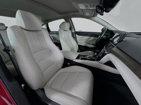 Certified 2022 Honda Accord EX-L image 28