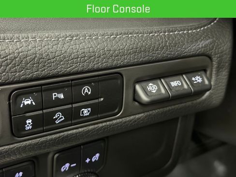 Certified 2023 GMC Yukon Denali AWD/4WD image 34