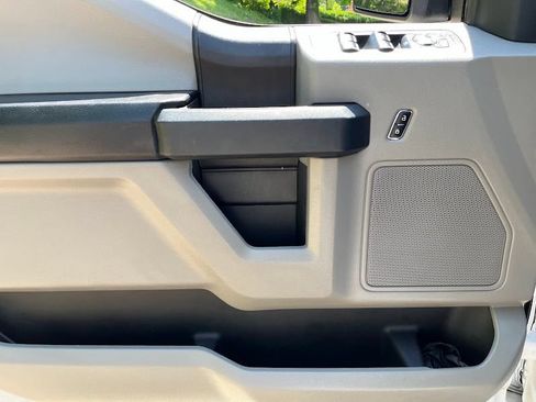 Used 2018 Ford F150 XL w/ Equipment Group 101A Mid RWD image 6