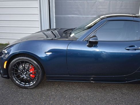Used 2022 MAZDA MX-5 Miata Club w/ Interior Package image 4