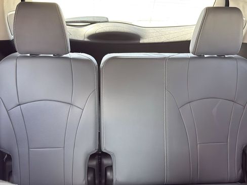 Used 2018 Buick Enclave Premium FWD image 20