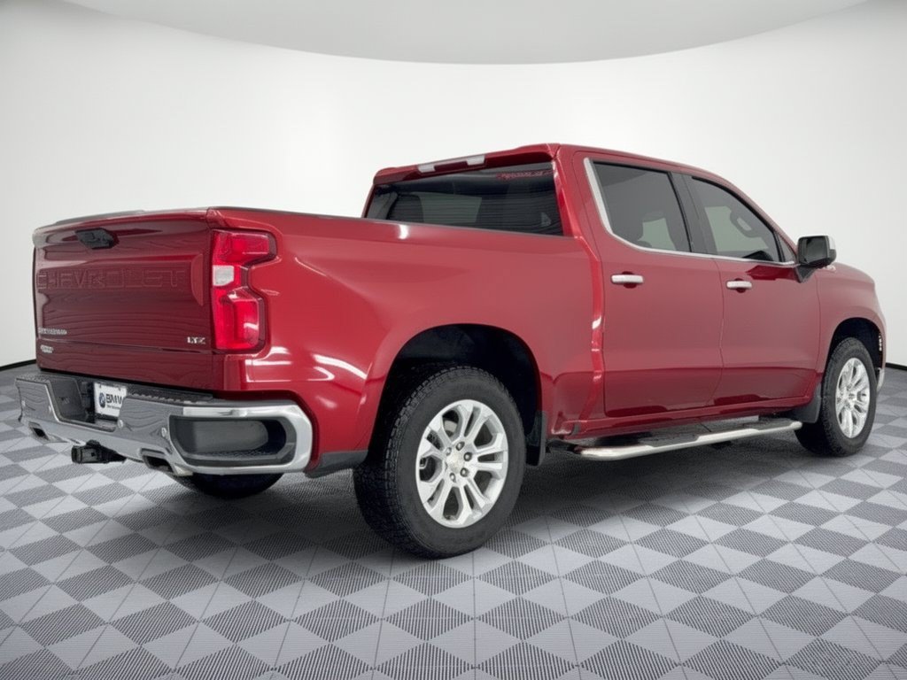 Used 2024 Chevrolet Silverado 1500 LTZ AWD/4WD image 9