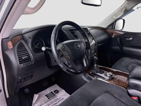 Used 2018 Nissan Armada SV w/ Driver Package AWD/4WD image 9