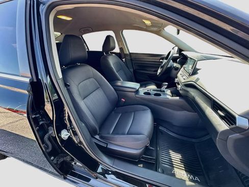 Used 2019 Nissan Altima 2.5 S AWD/4WD image 28