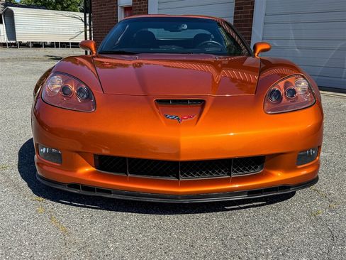 Used 2009 Chevrolet Corvette Z06 w/ Preferred Equipment Group RWD image 10