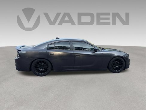 Used 2019 Dodge Charger SXT w/ Leather Interior Group RWD image 28
