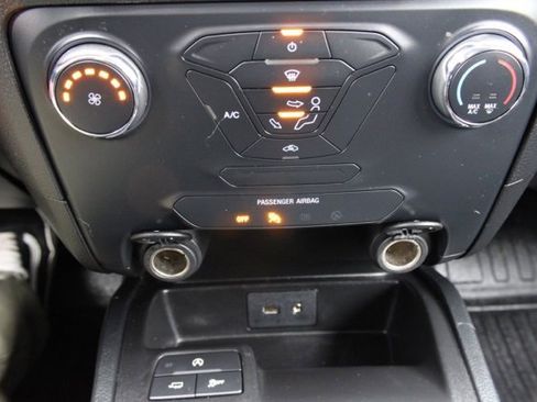 Used 2022 Ford Ranger XL image 19