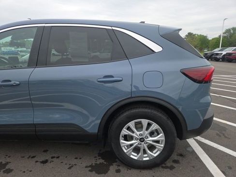 Used 2023 Ford Escape Active w/ Cold Weather Package FWD image 16