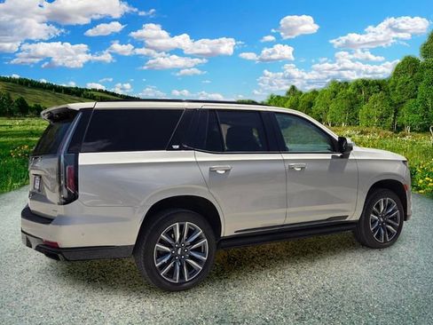 Used 2023 Cadillac Escalade Sport Platinum AWD/4WD image 6