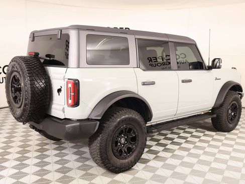 Used 2024 Ford Bronco Wildtrak AWD/4WD image 21